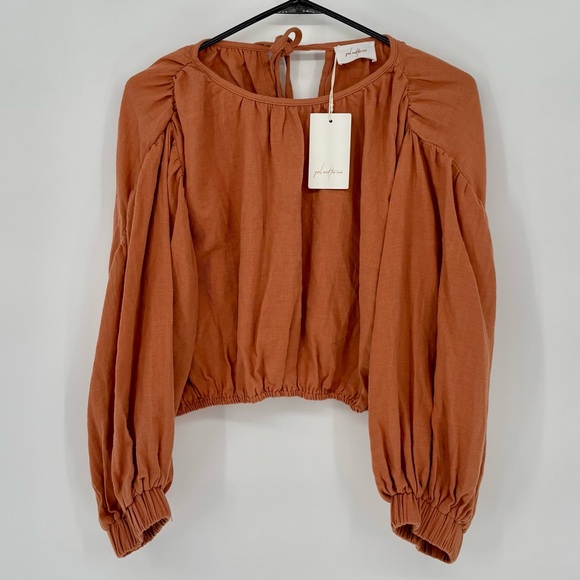 GIRL AND THE SUN EMORY QUARTER LENGTH PUFF SLEEVE CROP TOP - Picture 4 of 13